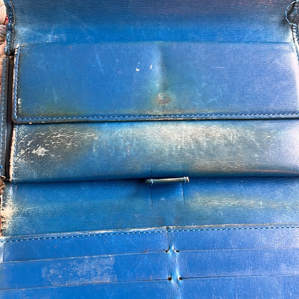 Louis Vuitton Blue Epi Long Wallet - Picture 6 of 11